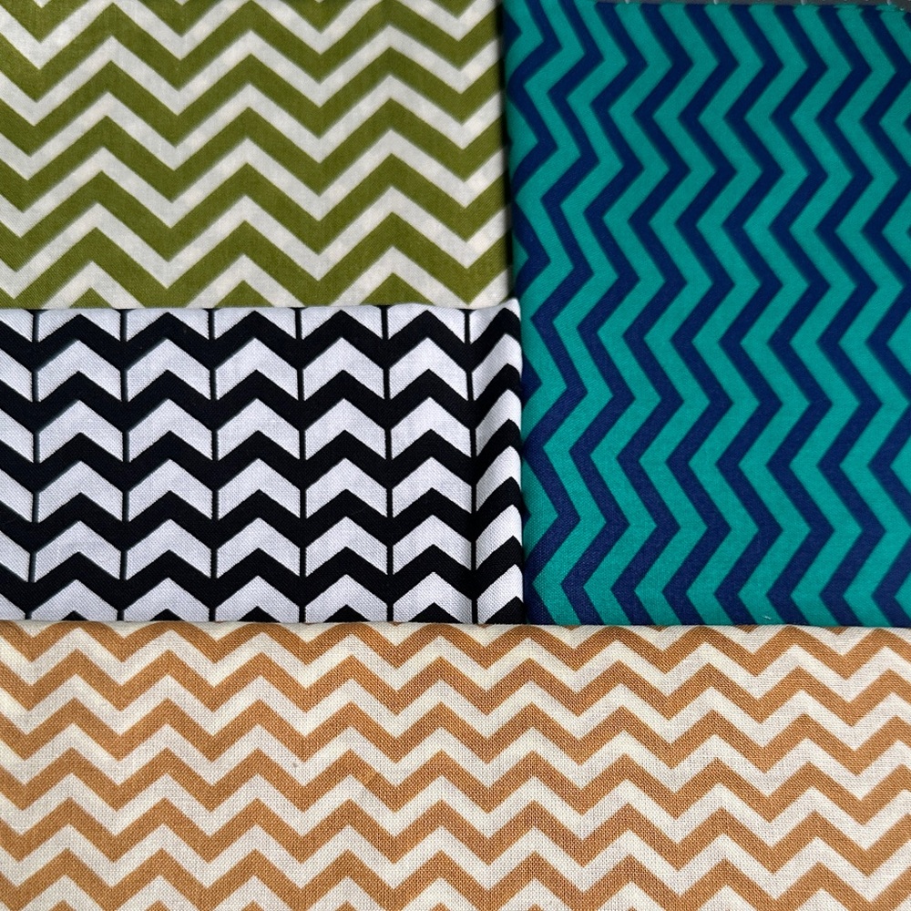 Chevron Pattern Fabric Set of 4